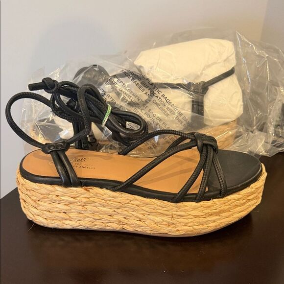 Seychelles Shoes - NWT. Seychelles Black Espadrille “Made for This” Wedge Sandals